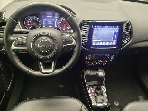 Used 2019 Jeep Compass Limited image 22