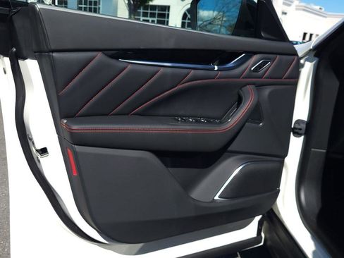 New 2024 Maserati Levante Modena Ultima AWD/4WD image 4