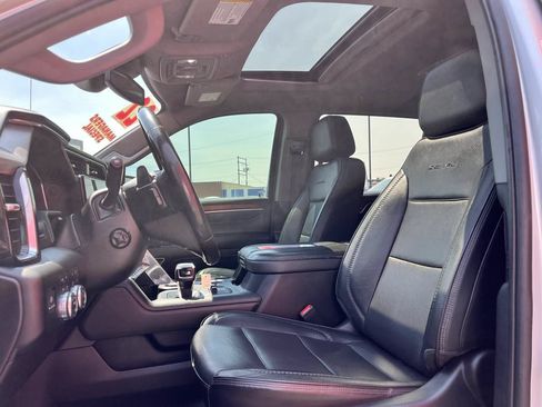 Used 2022 GMC Sierra 1500 Denali AWD/4WD image 10
