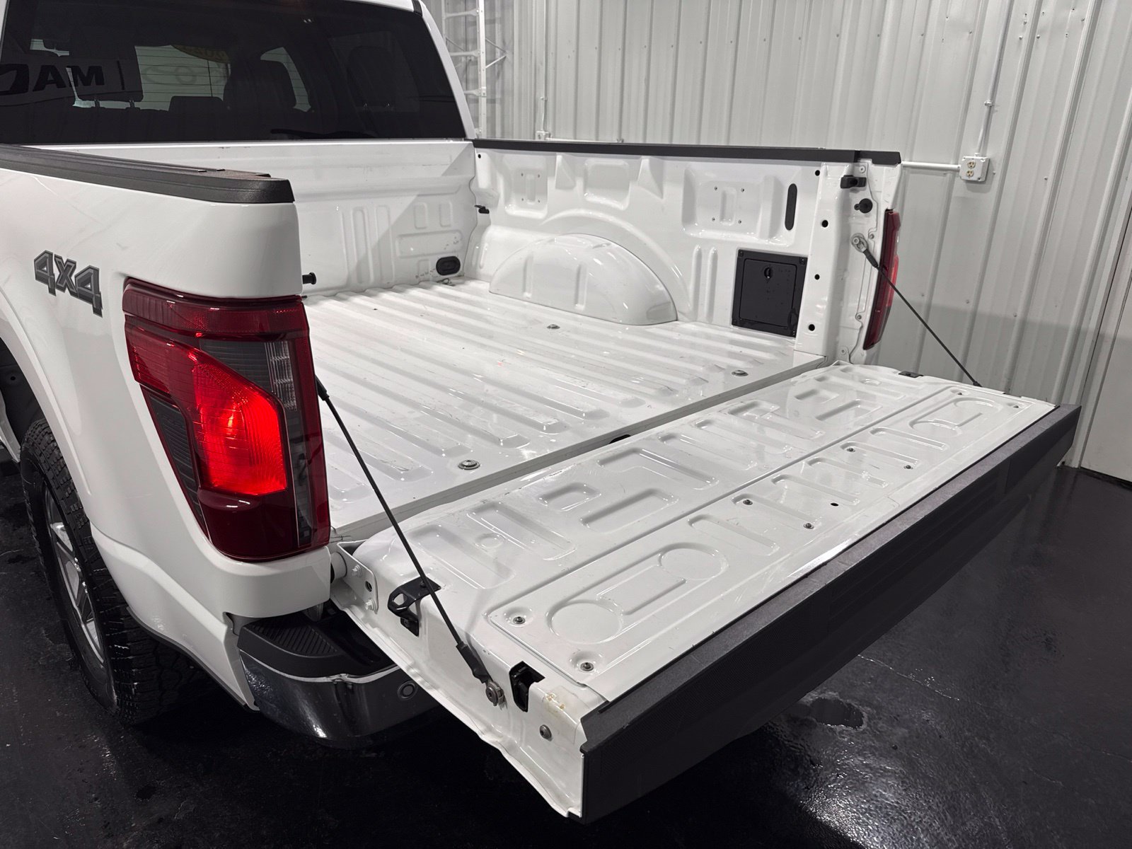 Used 2025 Ford F150 XLT w/ Equipment Group 301A Standard AWD/4WD image 52