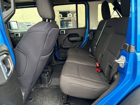 Used 2023 Jeep Wrangler Unlimited Sport AWD/4WD image 20