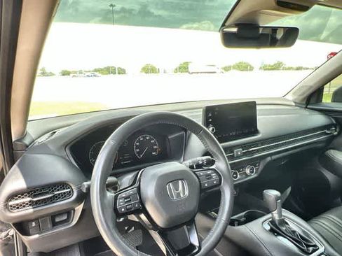 Used 2024 Honda HR-V EX-L image 15