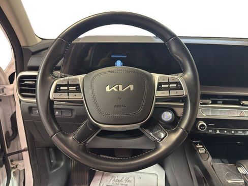 Used 2023 Kia Telluride S AWD/4WD image 17