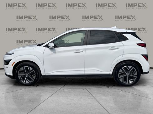 Used 2023 Hyundai Kona SEL w/ Cargo Package image 2