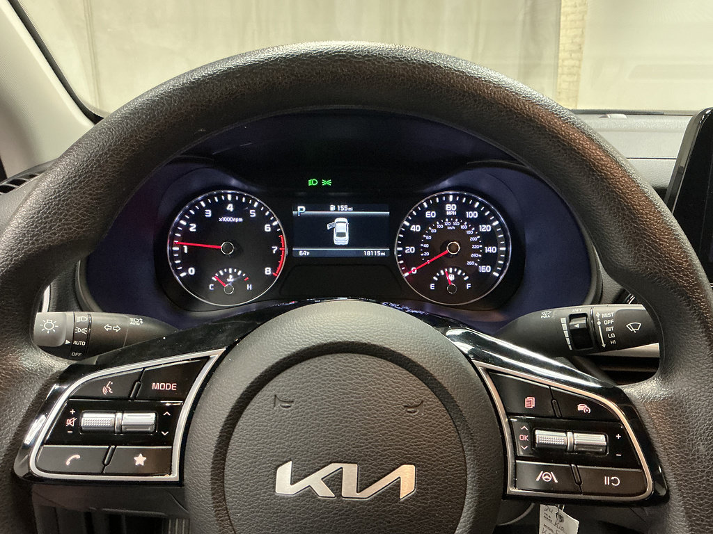Used 2024 Kia Forte LXS w/ LXS Technology Package FWD image 14
