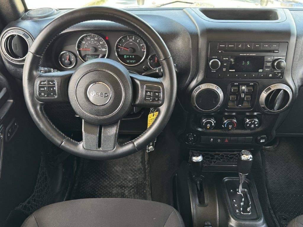 Used 2018 Jeep Wrangler Unlimited Sport S AWD/4WD image 10