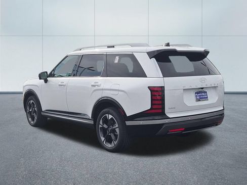 New 2027 Hyundai Palisade Limited FWD image 4