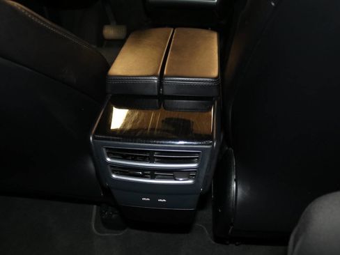 Used 2018 Tesla Model X 75D image 62