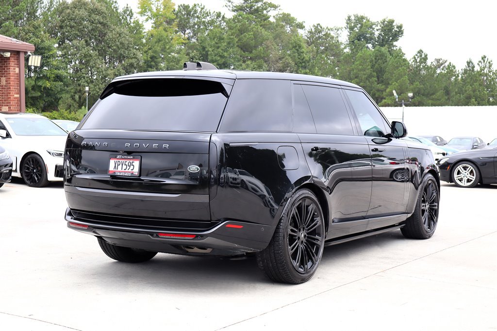 Used 2023 Land Rover Range Rover Long Wheelbase SE AWD/4WD image 7