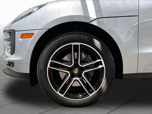 Used 2021 Porsche Macan AWD/4WD image 11