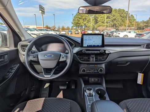 New 2026 Ford Escape Active image 5
