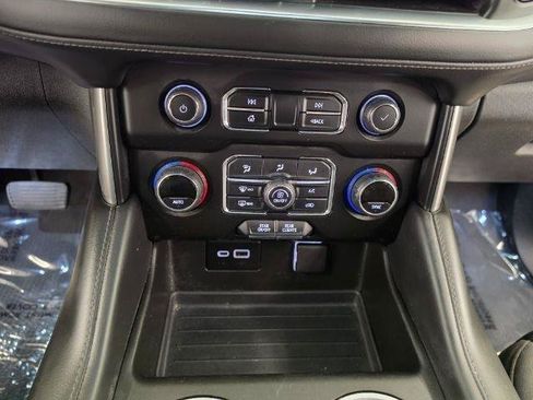 Used 2022 Chevrolet Suburban LS w/ Driver Alert Package AWD/4WD image 21