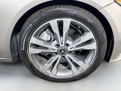 Used 2019 Mercedes-Benz C 300 Sedan image 32
