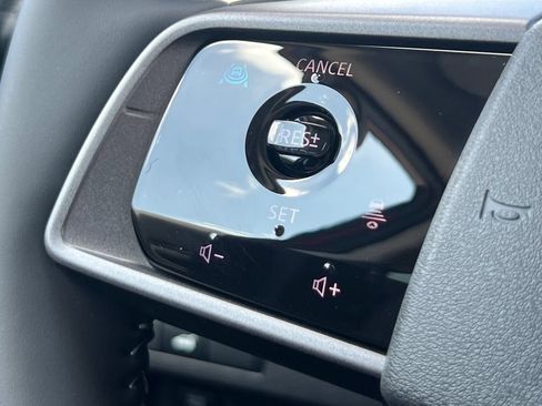 New 2026 Nissan Murano SV AWD/4WD image 11