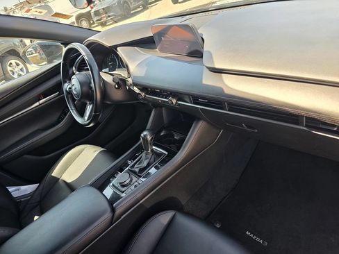Used 2024 MAZDA MAZDA3 s FWD image 21