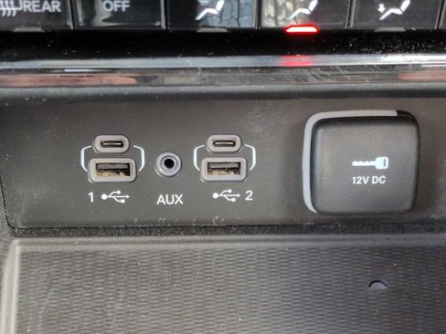 Used 2021 Jeep Grand Cherokee L Laredo AWD/4WD image 22