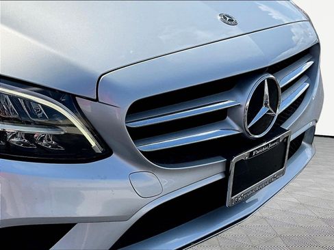 Used 2021 Mercedes-Benz C 300 4MATIC Sedan image 33