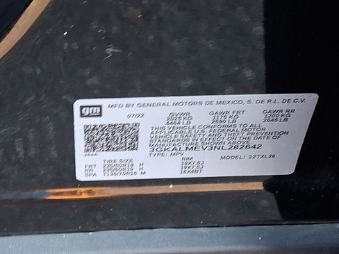 Used 2022 GMC Terrain SLE w/ Driver Convenience Package image 27