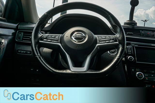 Used 2018 Nissan Rogue SV AWD/4WD image 20