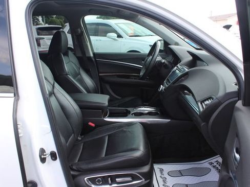 Used 2020 Acura MDX SH-AWD image 28