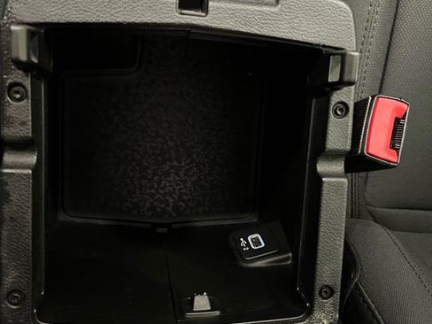 Used 2020 Jeep Gladiator Overland image 22