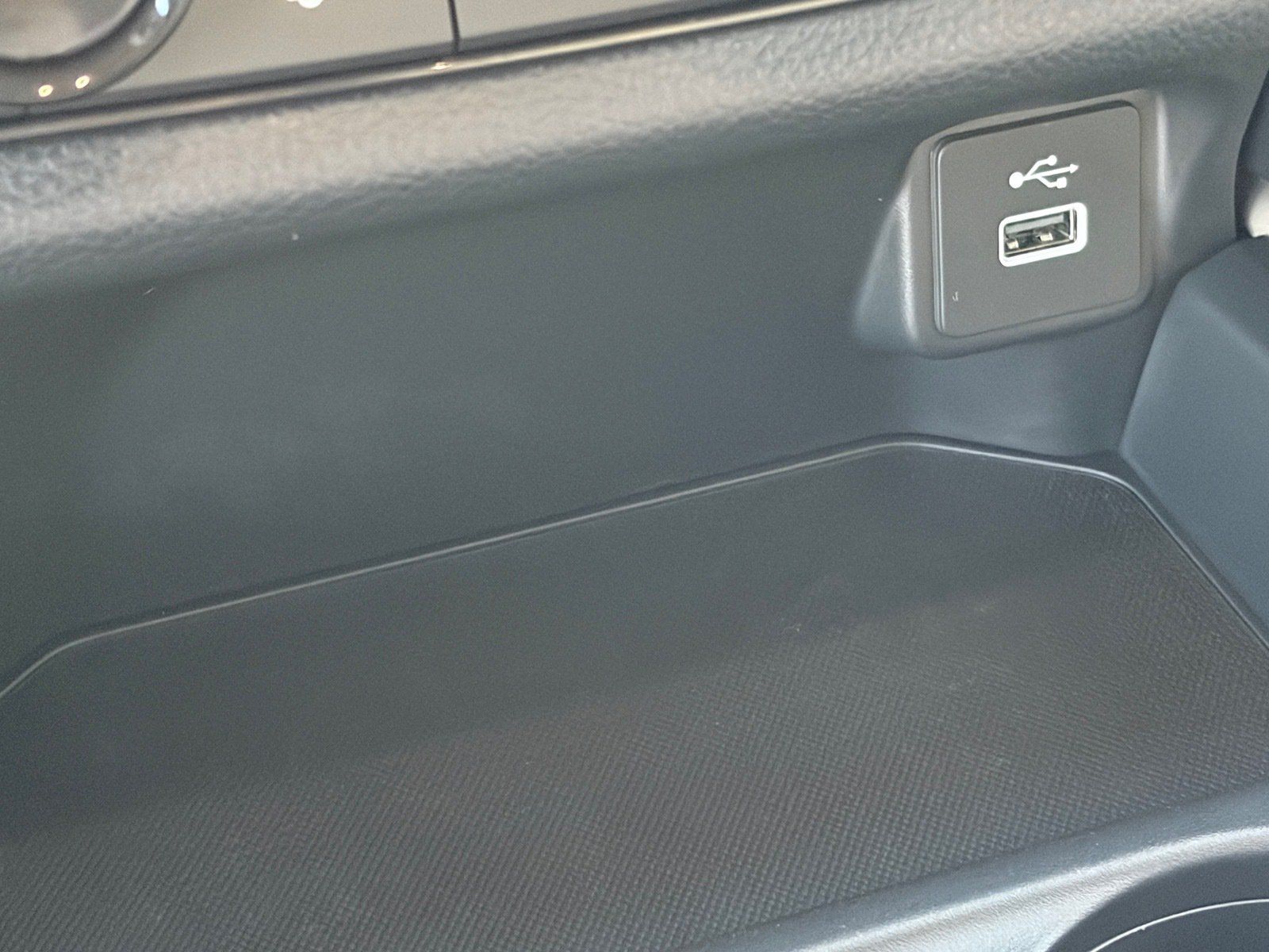 Used 2024 Honda HR-V LX image 26
