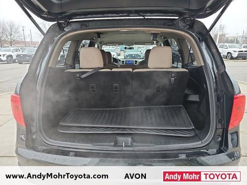 Used 2017 Honda Pilot LX image 29