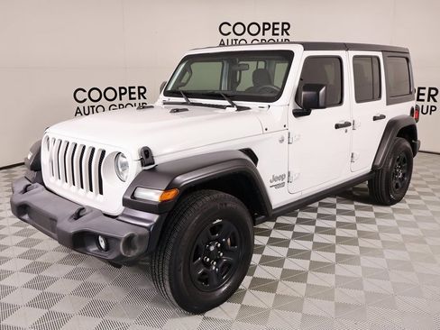 Used 2020 Jeep Wrangler Unlimited Sport image 9