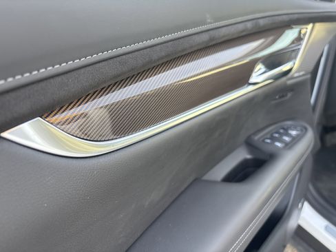 Used 2025 Cadillac XT6 Premium Luxury w/ Platinum Package image 22