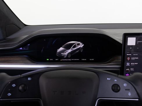 Used 2023 Tesla Model X image 30