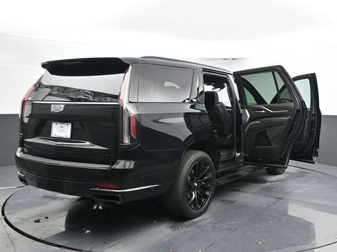 Used 2024 Cadillac Escalade Sport Platinum w/ LPO, ONYX Package image 62
