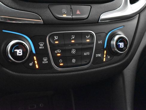 Used 2024 Chevrolet Equinox LT w/ LPO, Floor Liner Package image 19