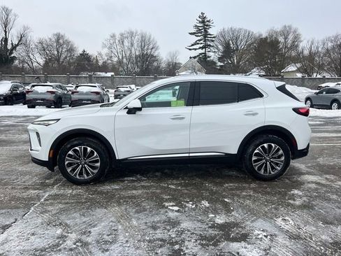 New 2026 Buick Envision Preferred image 2