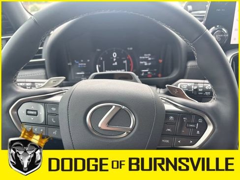 Used 2025 Lexus LX 700h Overtrail AWD/4WD image 9