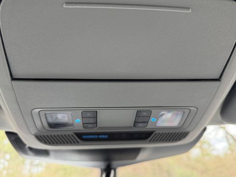 Used 2021 Ford Explorer XLT w/ Class III Trailer Tow Package image 30