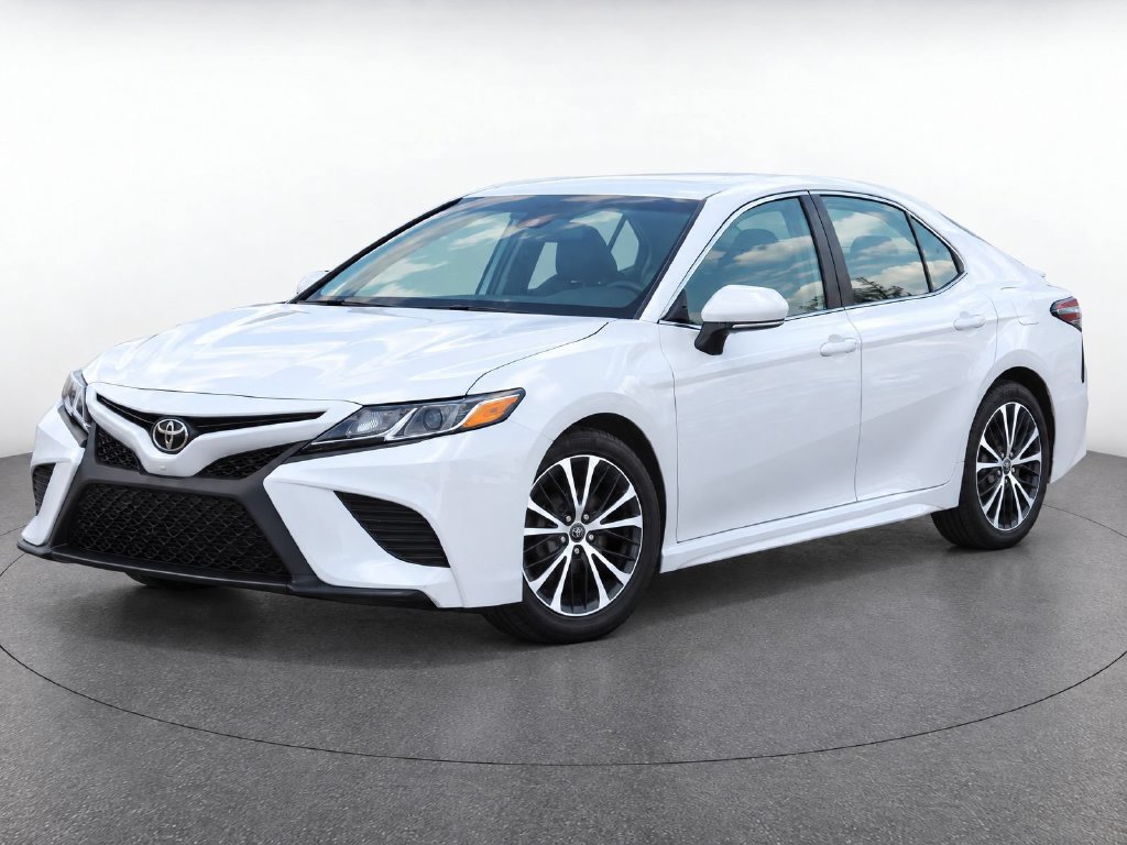 Used 2018 Toyota Camry SE w/ Convenience Package FWD image 1