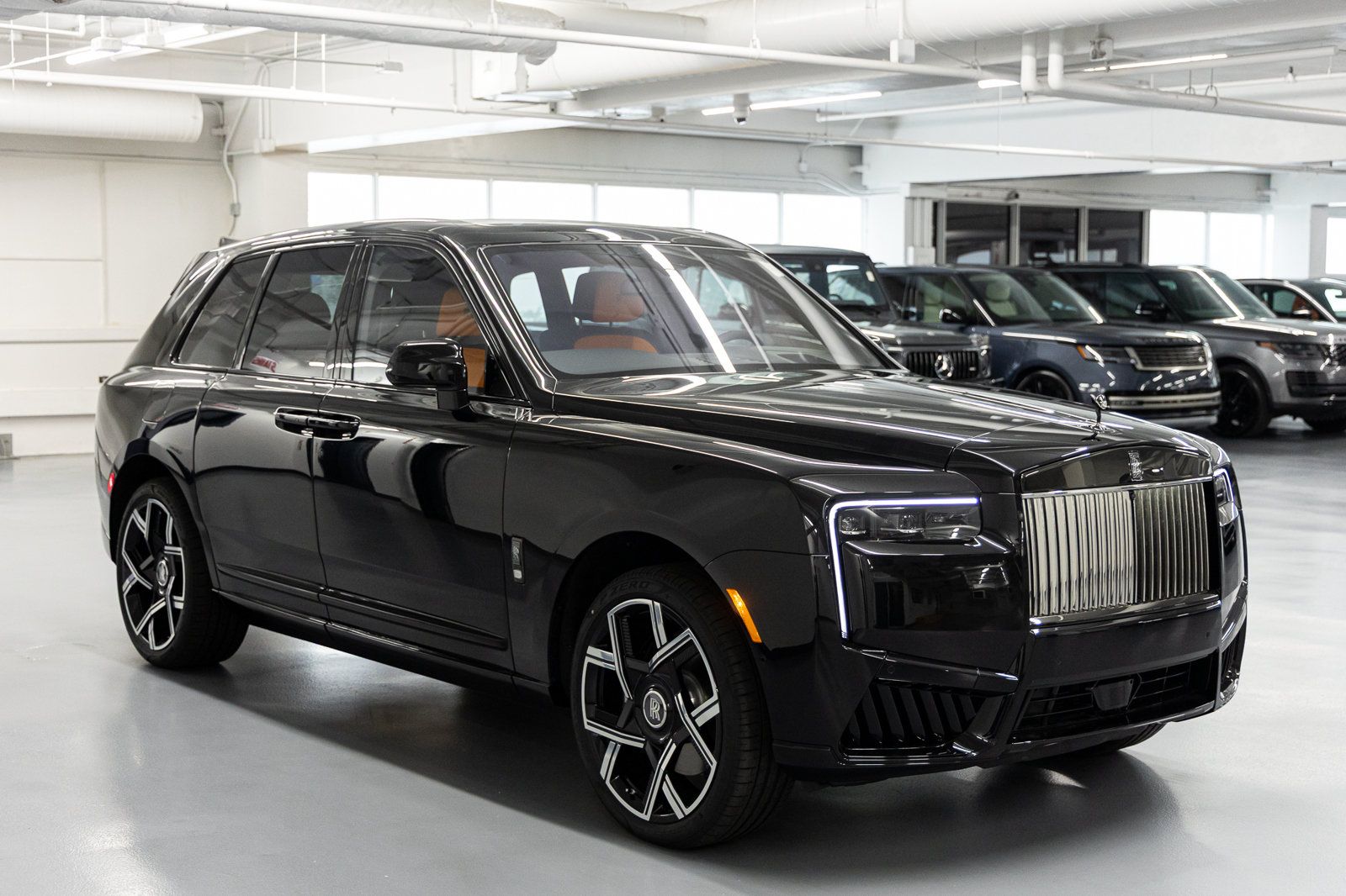 New 2027 Rolls-Royce Cullinan Black Badge AWD/4WD image 7