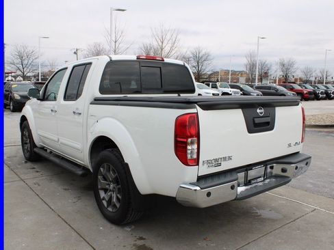 Used 2019 Nissan Frontier SL AWD/4WD image 5