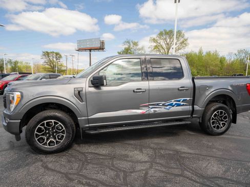 Used 2022 Ford F150 XLT w/ Equipment Group 302A High AWD/4WD image 3