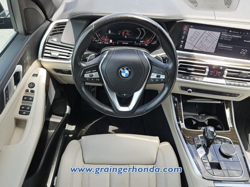 Used 2019 BMW X5 xDrive40i w/ Convenience Package AWD/4WD image 12