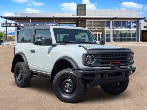 Used 2023 Ford Bronco 2-Door AWD/4WD image 1
