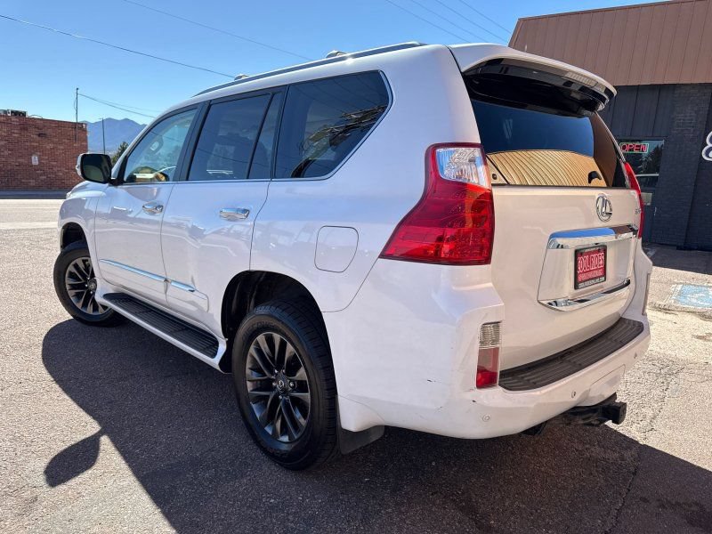 Used 2013 Lexus GX 460 Premium AWD/4WD image 9
