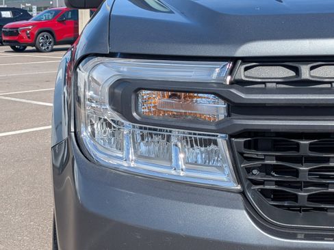 Used 2024 Ford Maverick XLT image 9