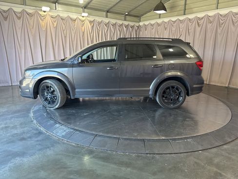 Used 2014 Dodge Journey SXT w/ Flexible Seating Group FWD image 7
