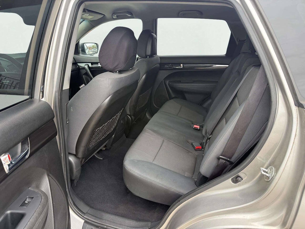 Used 2013 Kia Sorento LX w/ Convenience Pkg AWD/4WD image 11