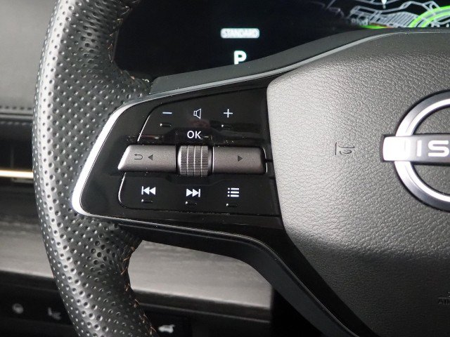 Used 2024 Nissan Ariya Evolve+ FWD image 28