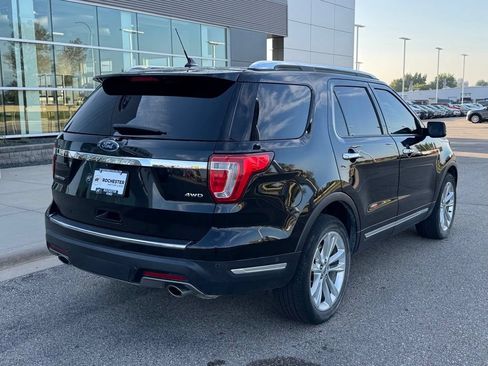 Used 2018 Ford Explorer Limited w/ Equipment Group 301A AWD/4WD image 41