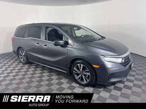 Certified 2024 Honda Odyssey Touring image 1