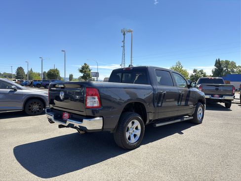 Used 2020 RAM 1500 Big Horn AWD/4WD image 6