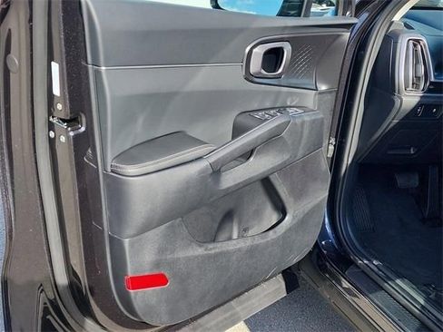 New 2026 Kia Sorento S image 11